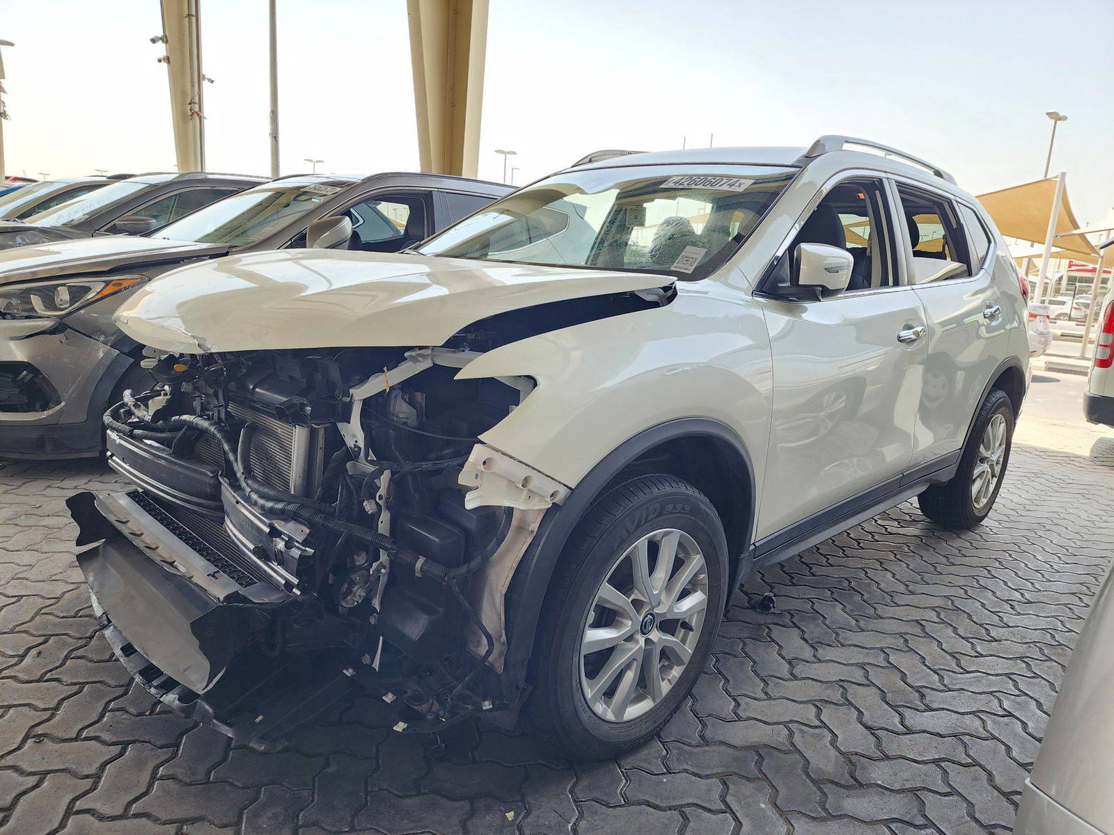 2019 NISSAN ROGUE — 65610 KM — Lot 42606074 — Souq - Marhaba Auctions Used Cars - Image 5