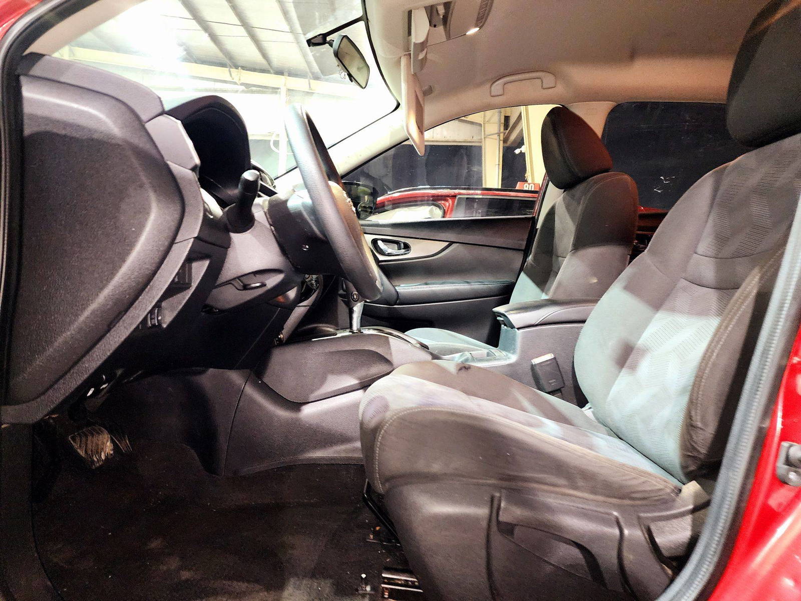 2016 NISSAN ROGUE — 170502 Miles — Lot 65004914 — Souq - Marhaba Auctions Used Cars - Image 8