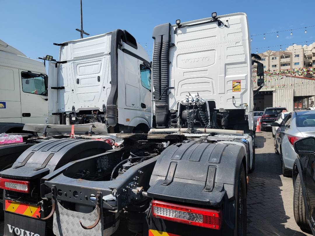 2018 VOLVO FH-Series — 914012 KM — Lot B875247 — Main - Marhaba Auctions Used Cars - Image 5