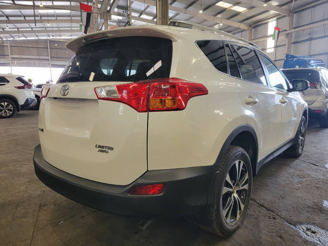 2015 TOYOTA RAV4 — 188 828 Miles — Lot W319978 — Main - Marhaba Auctions Used Cars - Image 4
