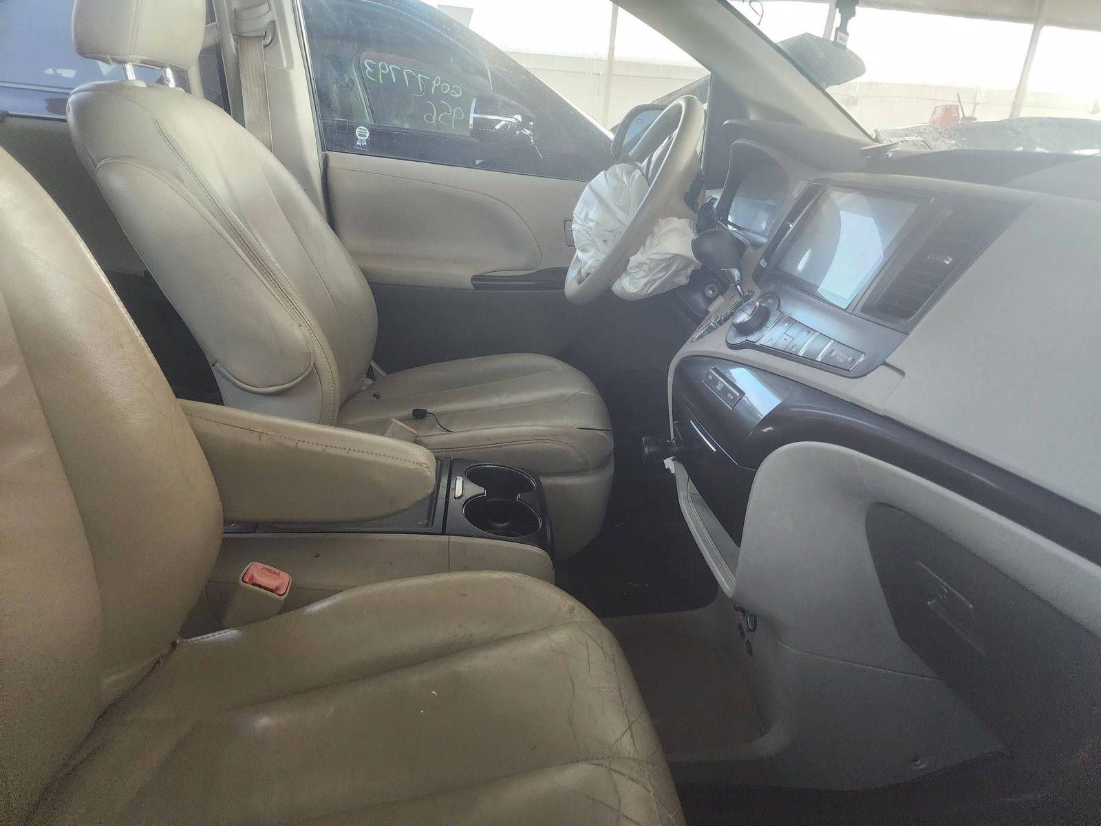 2013 TOYOTA SIENNA — 195660 Miles — Lot 36801523 - Marhaba Auctions Used Cars - Image 9