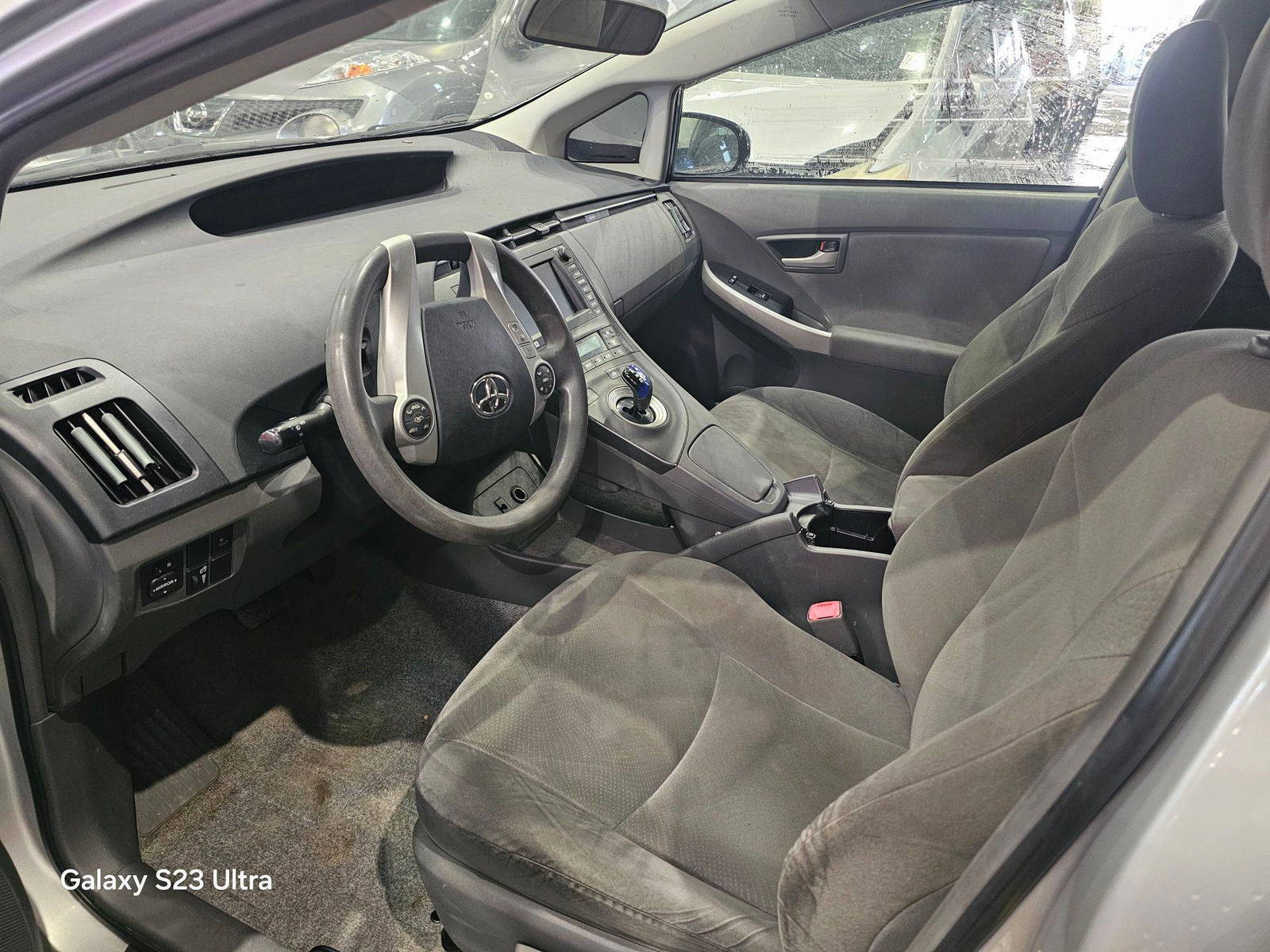 TOYOTA PRIUS 2010 - Marhaba Auction Used Cars - Image 8