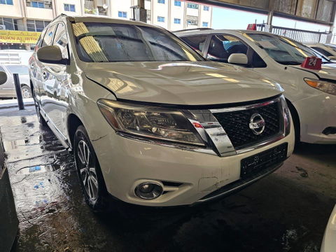 NISSAN PATHFINDER
