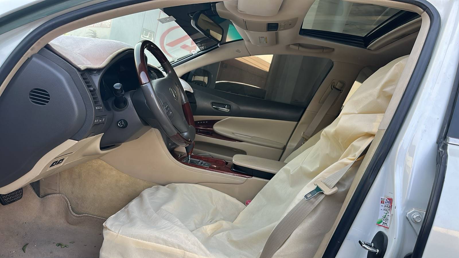 2008 LEXUS GS 300 — 465119 KM — Lot X85057806 — Souq - Marhaba Auctions Used Cars - Image 9