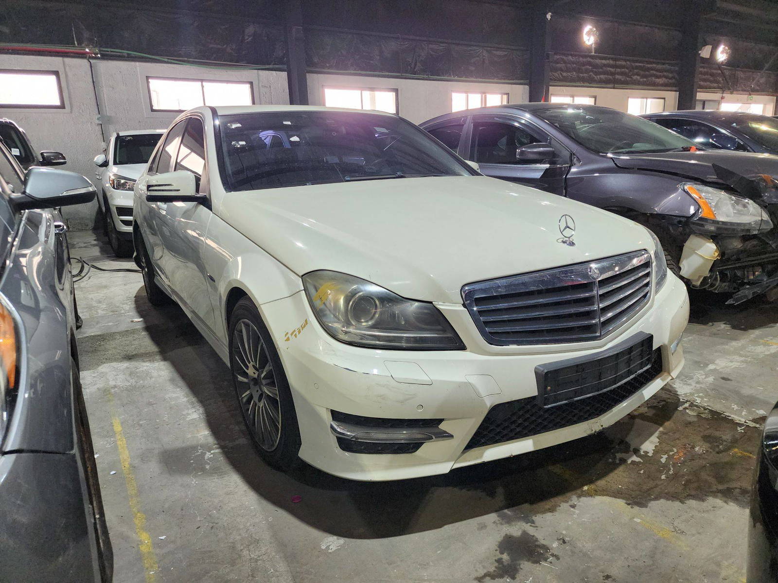 2012 MERCEDES BENZ C200 — 217442 KM — Lot 671621 — Main - Marhaba Auctions Used Cars - Image 4