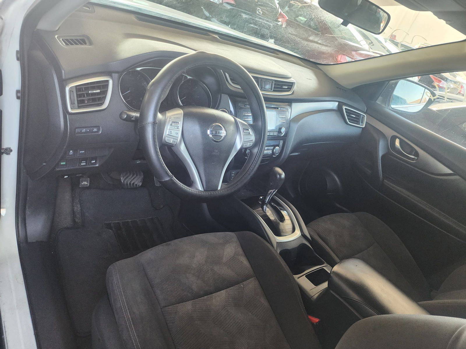 2016 NISSAN ROGUE — 136189 Miles — Lot 37288476 - Marhaba Auctions Used Cars - Image 4