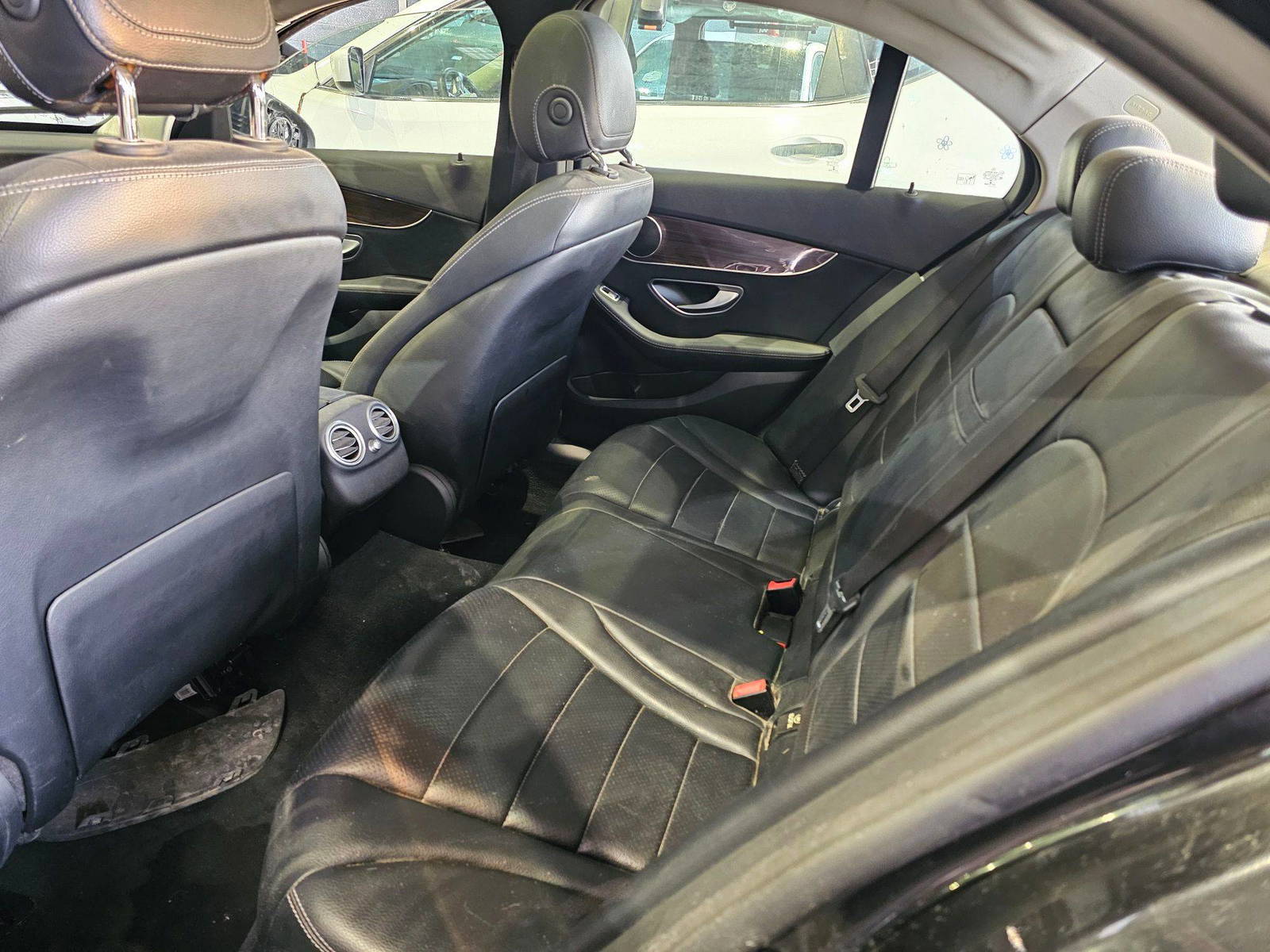 2017 MERCEDES BENZ C300 — 137610 KM — Lot HU217101 — Main - Marhaba Auctions Used Cars - Image 10