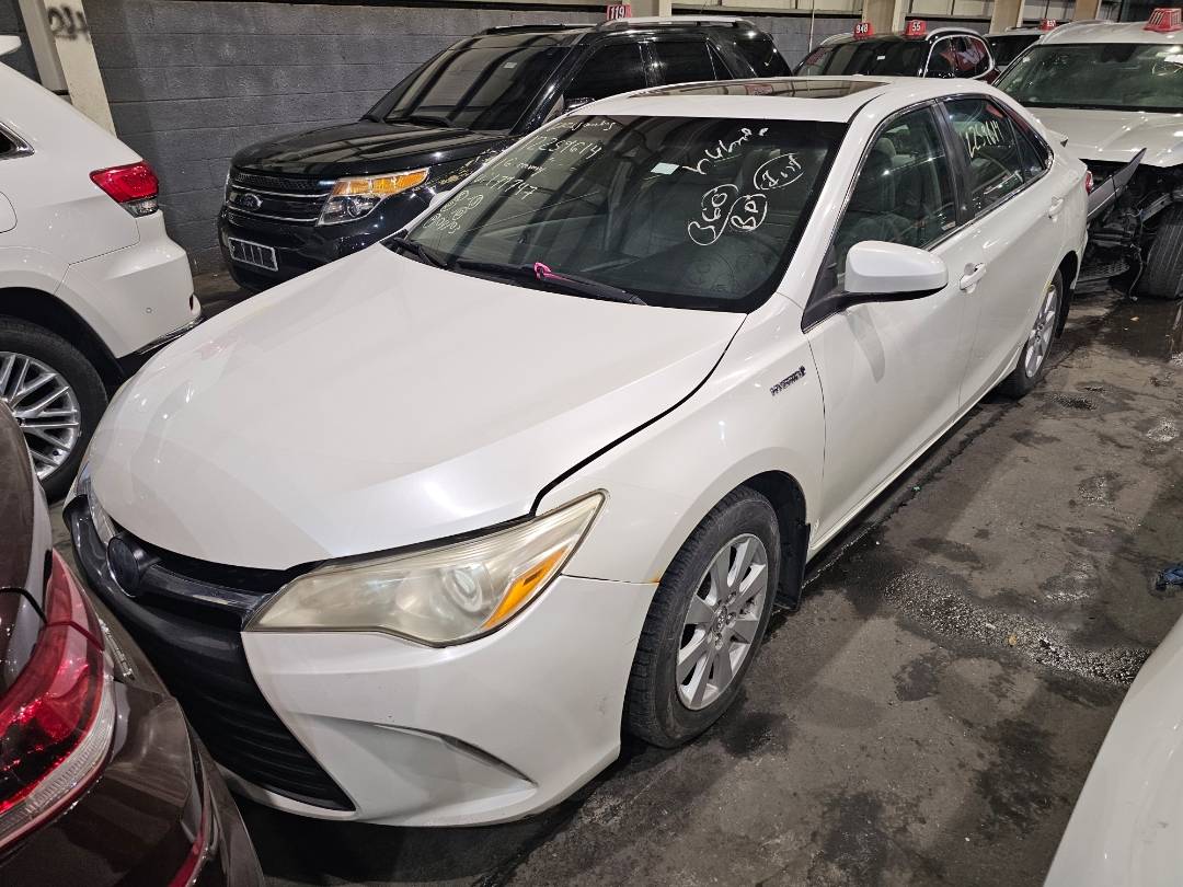 2016 TOYOTA CAMRY — 471453 KM — Lot GU179747 — Main - Marhaba Auctions Used Cars - Image 3