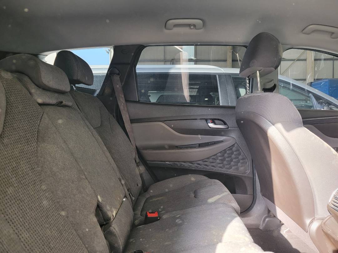 2019 HYUNDAI SANTA FE — 101520 Miles — Lot H085616 - Marhaba Auctions Used Cars - Image 5