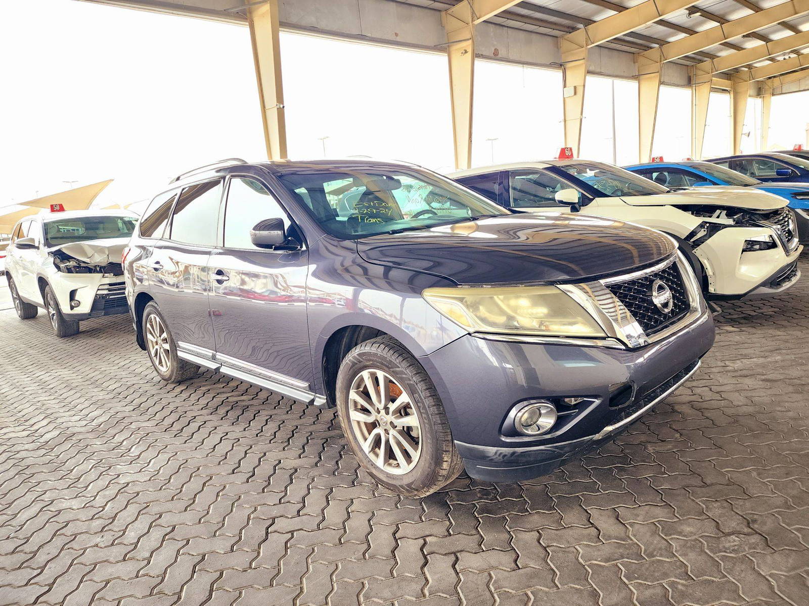 2014 NISSAN PATHFINDER — 187452 Miles — Lot 907011 — Souq - Marhaba Auctions Used Cars - Image 4