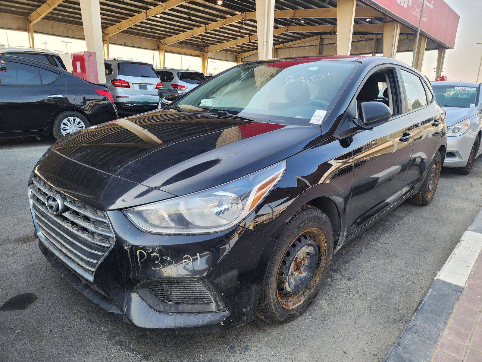 2019 HYUNDAI ACCENT — 91660 KM — Lot 049744 — Souq - Marhaba Auctions Used Cars - Image 3