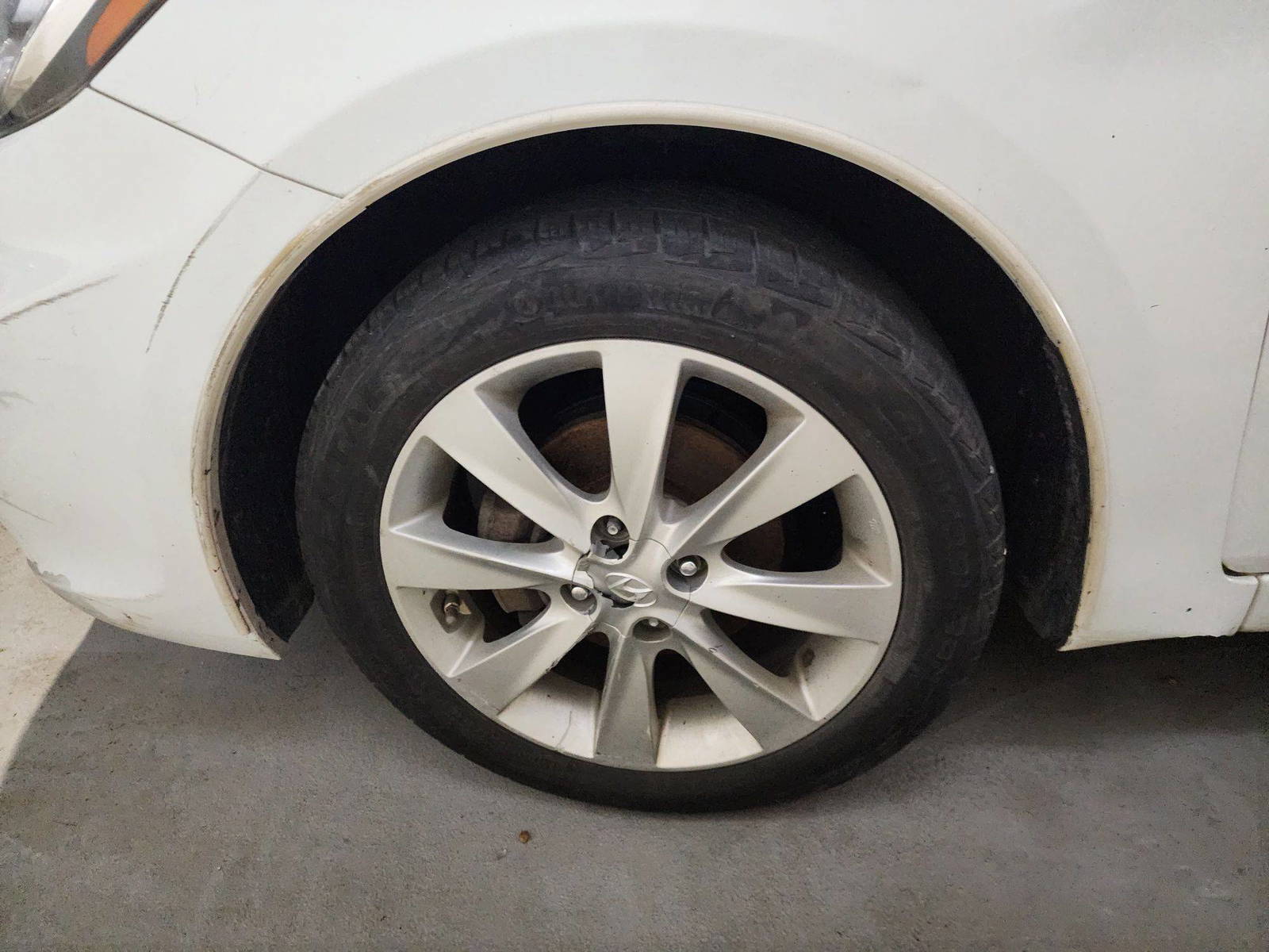 2012 HYUNDAI ACCENT — 127077 Miles — Lot 51768844 — Al Quoz - Marhaba Auctions Used Cars - Image 10