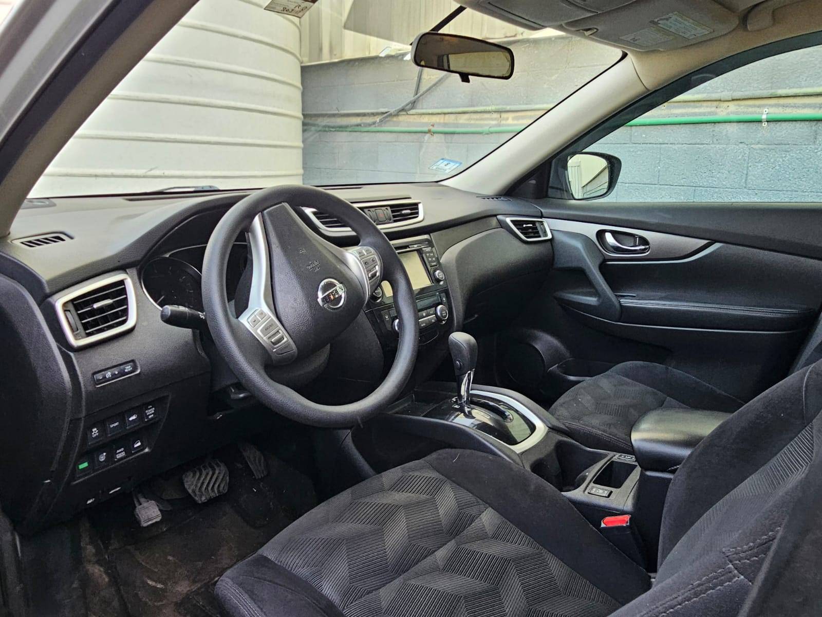 NISSAN ROGUE 2015 - Marhaba Auction Used Cars - Image 9