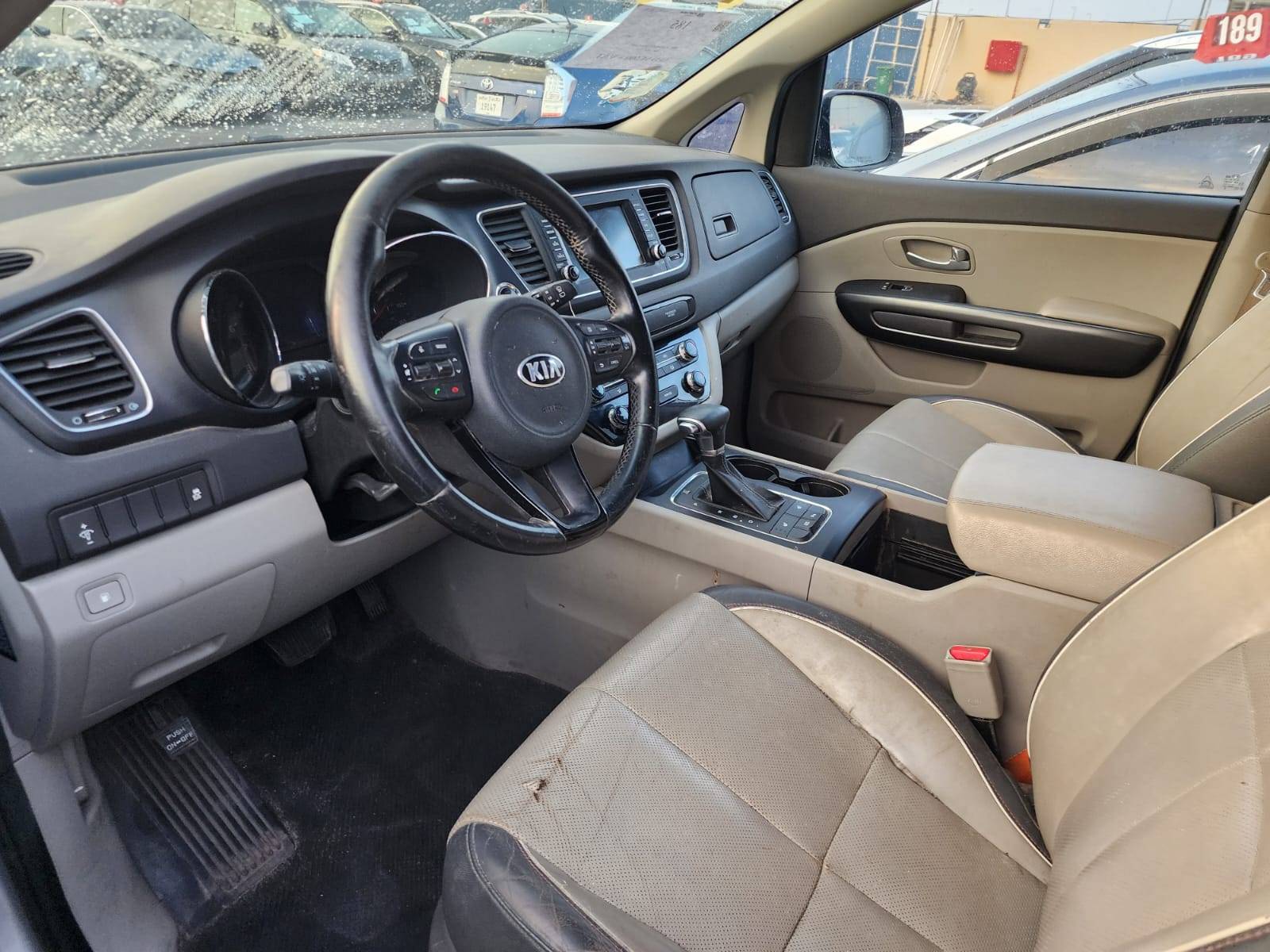 KIA SEDONA 2017 - Marhaba Auction Used Cars - Image 9