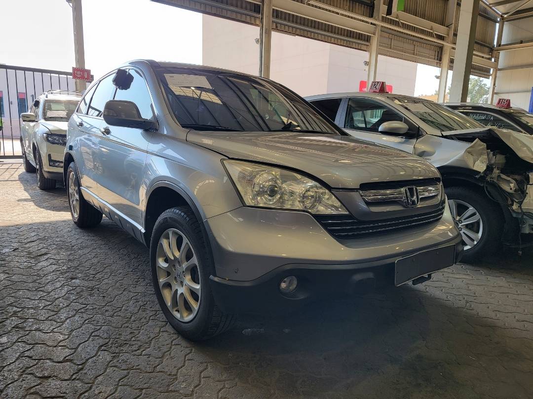 2008 HONDA CR-V — 300691 KM — Lot 8C213825 — Main - Marhaba Auctions Used Cars - Image 5