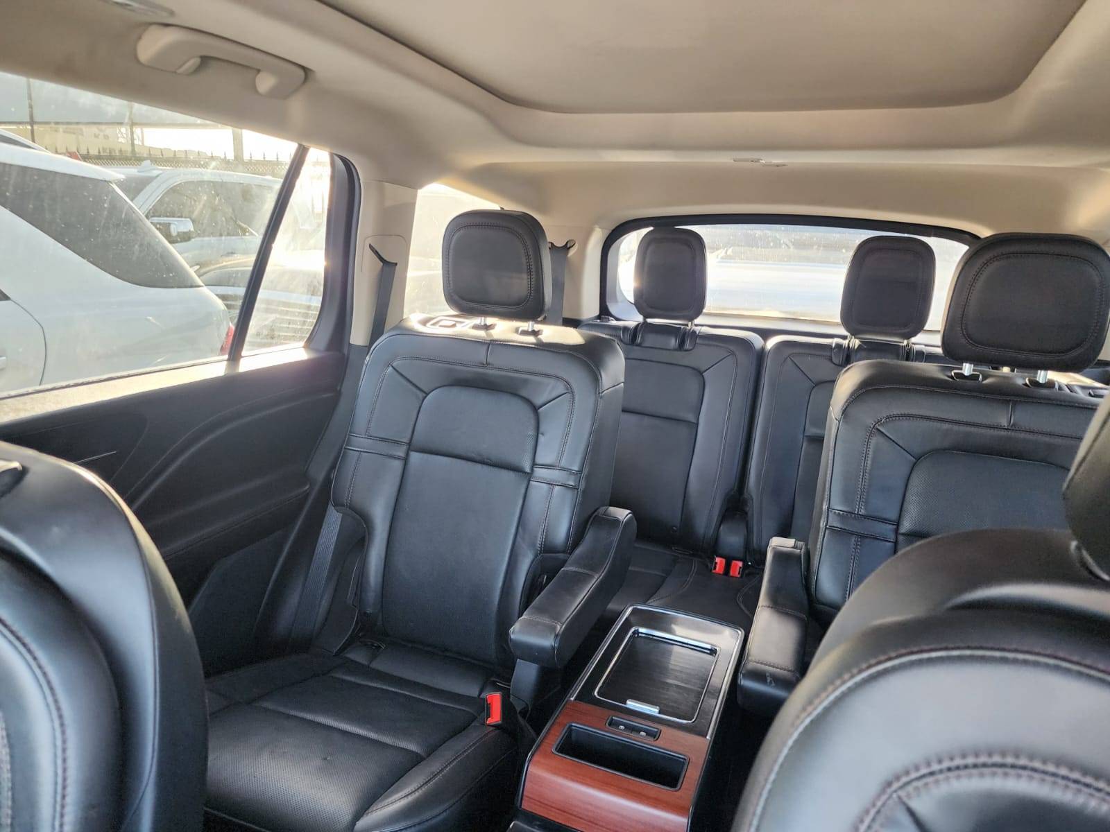 2024 LINCOLN AVIATOR — 20298 Miles — Lot L02846 - Marhaba Auctions Used Cars - Image 8