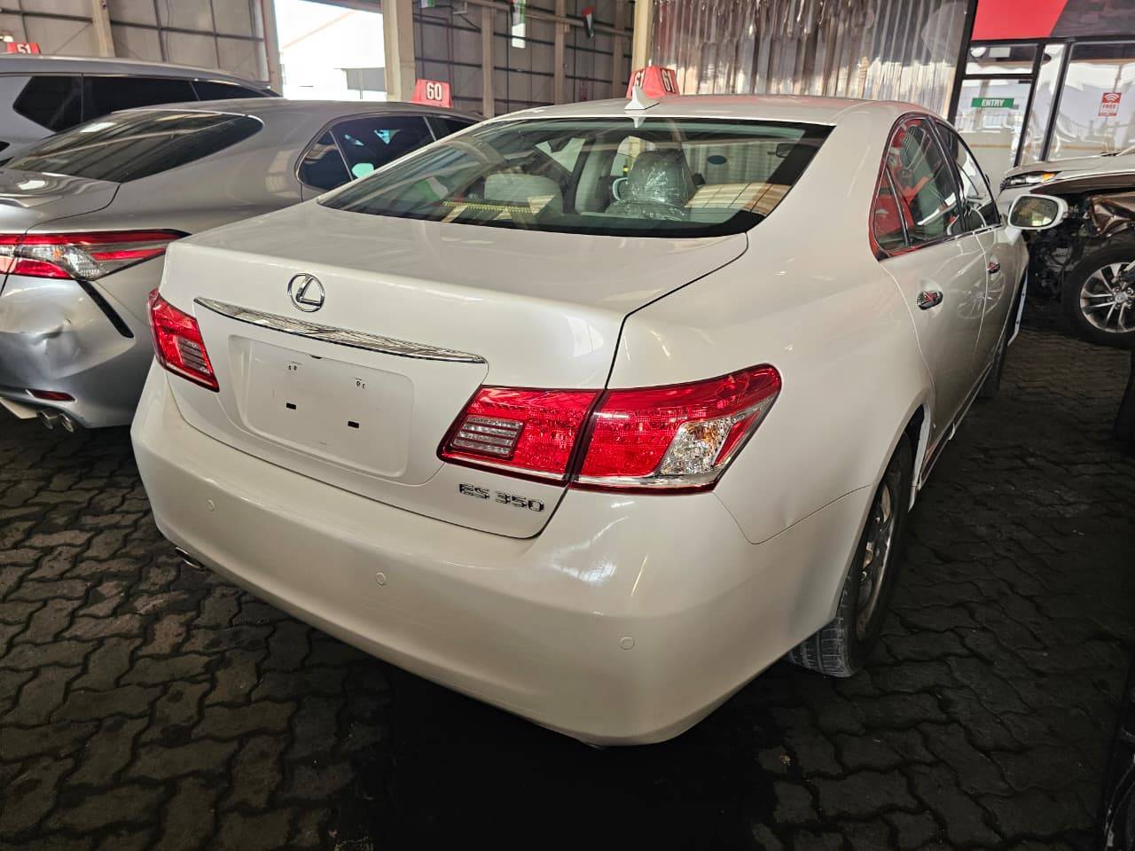 2011 LEXUS ES 350 — 139664 Miles — Lot B2440660 — Main - Marhaba Auctions Used Cars - Image 5