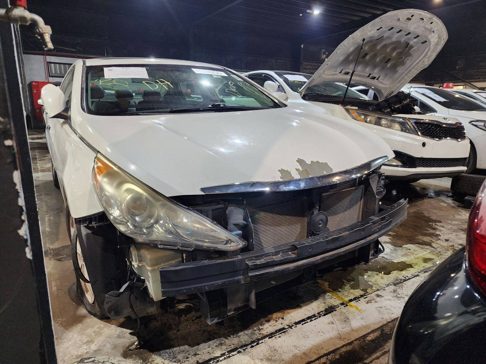 2011 HYUNDAI SONATA — 172864 Miles — Lot 006652 — Al Quoz - Marhaba Auctions Used Cars - Image 14