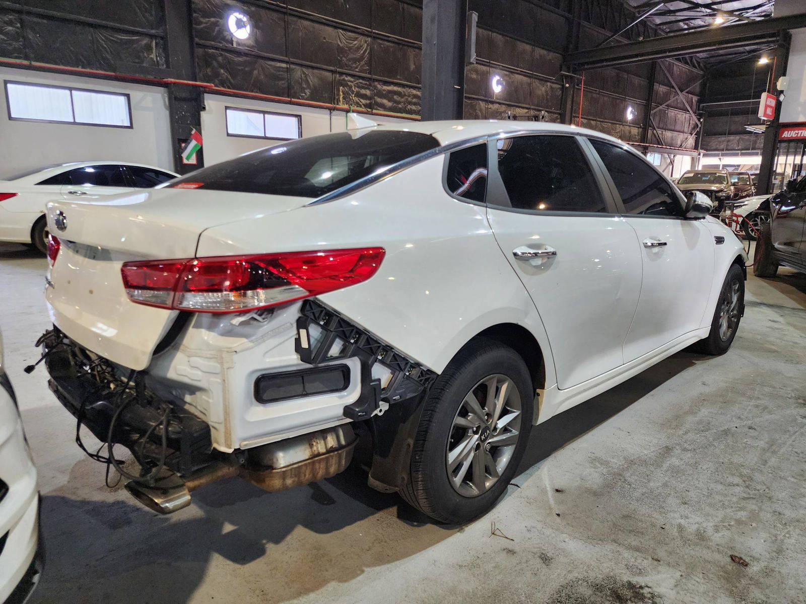 2019 KIA OPTIMA — 120102 Miles — Lot G346181 — Ind. 12 - Marhaba Auctions Used Cars - Image 5