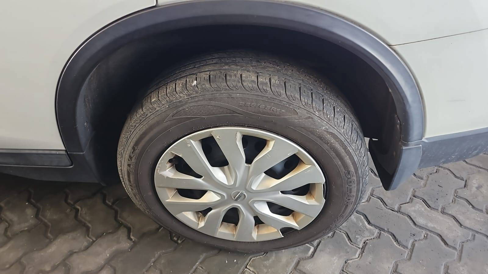 NISSAN ROGUE 2015 - Marhaba Auction Used Cars - Image 3