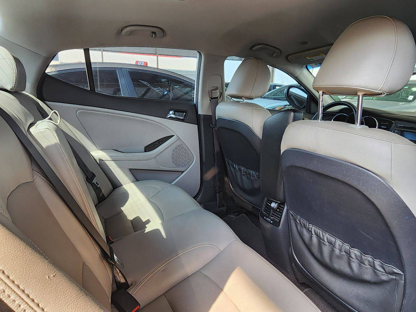 2013 KIA OPTIMA — 184735 Miles — Lot 43419 — Souq - Marhaba Auctions Used Cars - Image 6