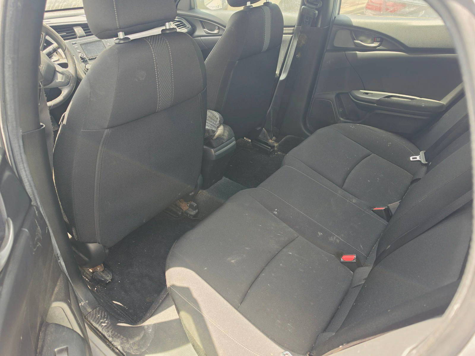 HONDA CIVIC 2018 - Marhaba Auction Used Cars - Image 9