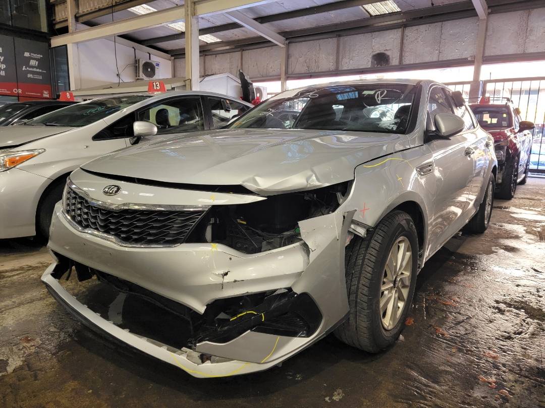 2018 KIA OPTIMA — 96942 Miles — Lot G284576 — Main - Marhaba Auctions Used Cars - Image 5