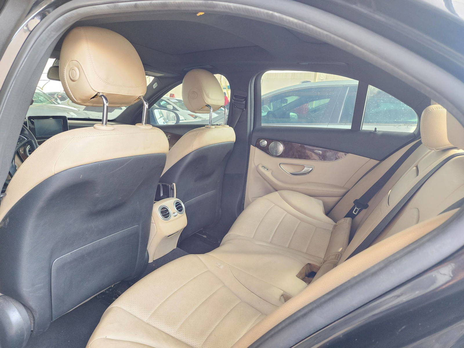 MERCEDES BENZ C300 2018 - Marhaba Auction Used Cars - Image 6