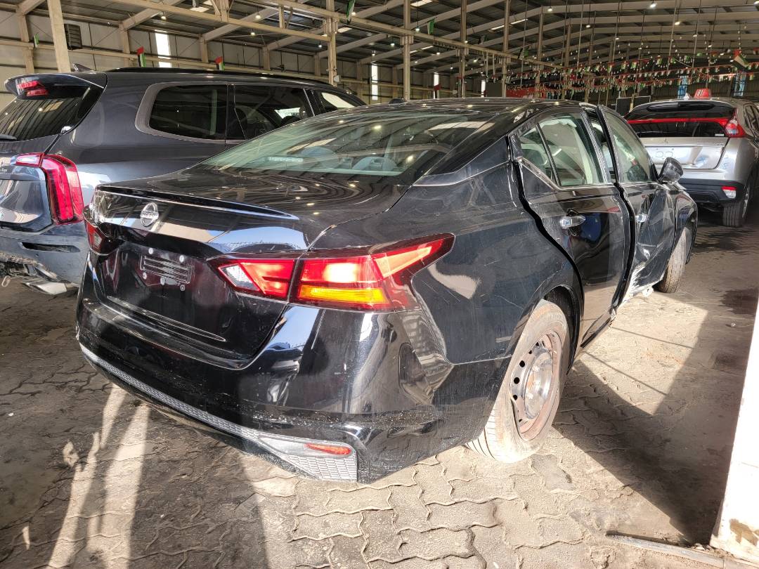 2020 NISSAN ALTIMA — 92726 Miles — Lot 0LC145757 — Main - Marhaba Auctions Used Cars - Image 4