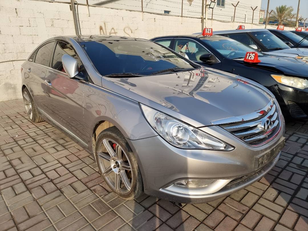 2010 HYUNDAI SONATA — 147126 KM — Lot 125487 — Ind. 12 - Marhaba Auctions Used Cars - Image 3
