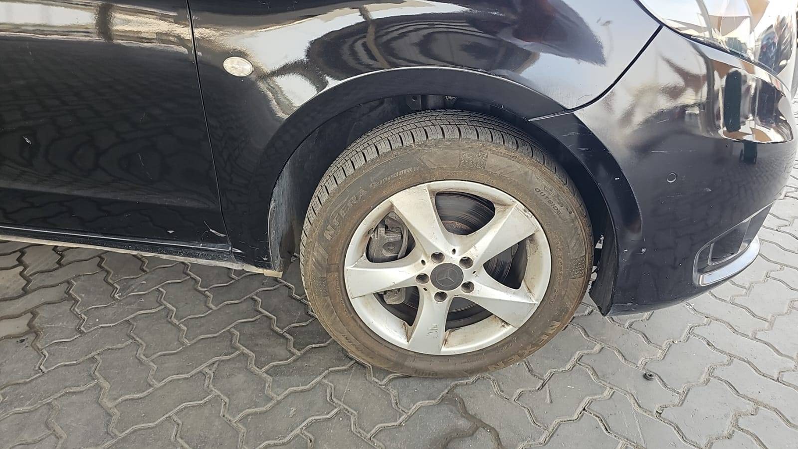 2019 MERCEDES BENZ VITO — 145370 KM — Lot E19K3598122 — Souq - Marhaba Auctions Used Cars - Image 12