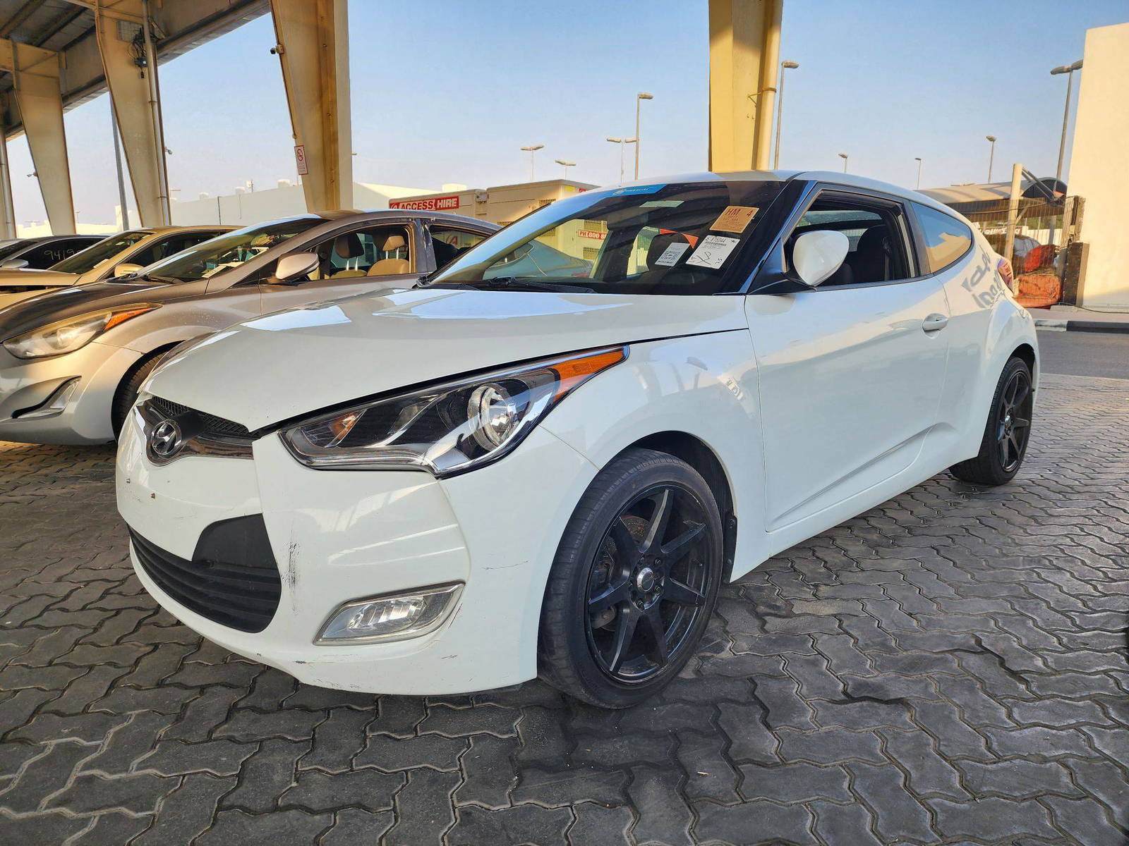 2017 HYUNDAI VELOSTER — 101399 Miles — Lot 875044 — Souq - Marhaba Auctions Used Cars - Image 5