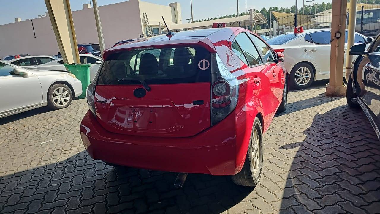 TOYOTA PRIUS C 2012 - Marhaba Auction Used Cars - Image 13