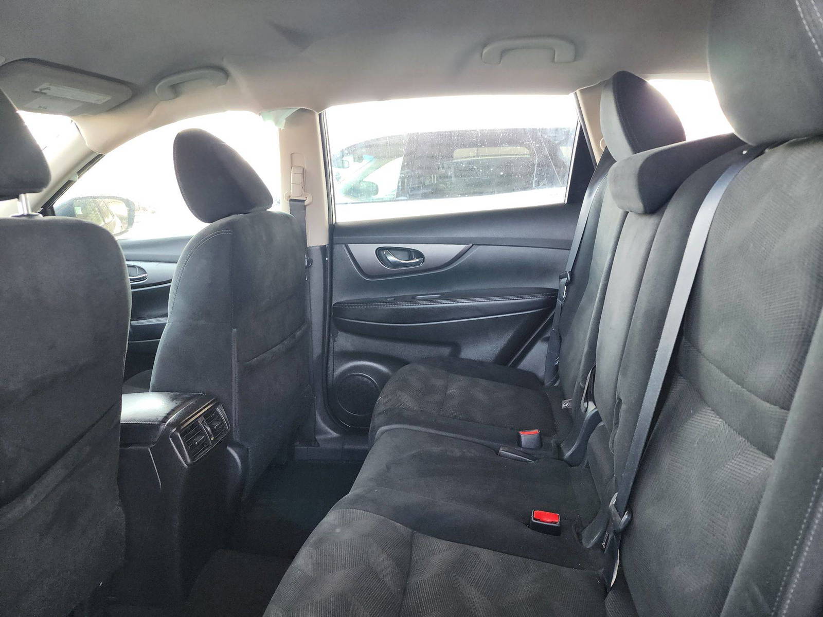 2016 NISSAN ROGUE — 135989 Miles — Lot GC763775 — Souq - Marhaba Auctions Used Cars - Image 7