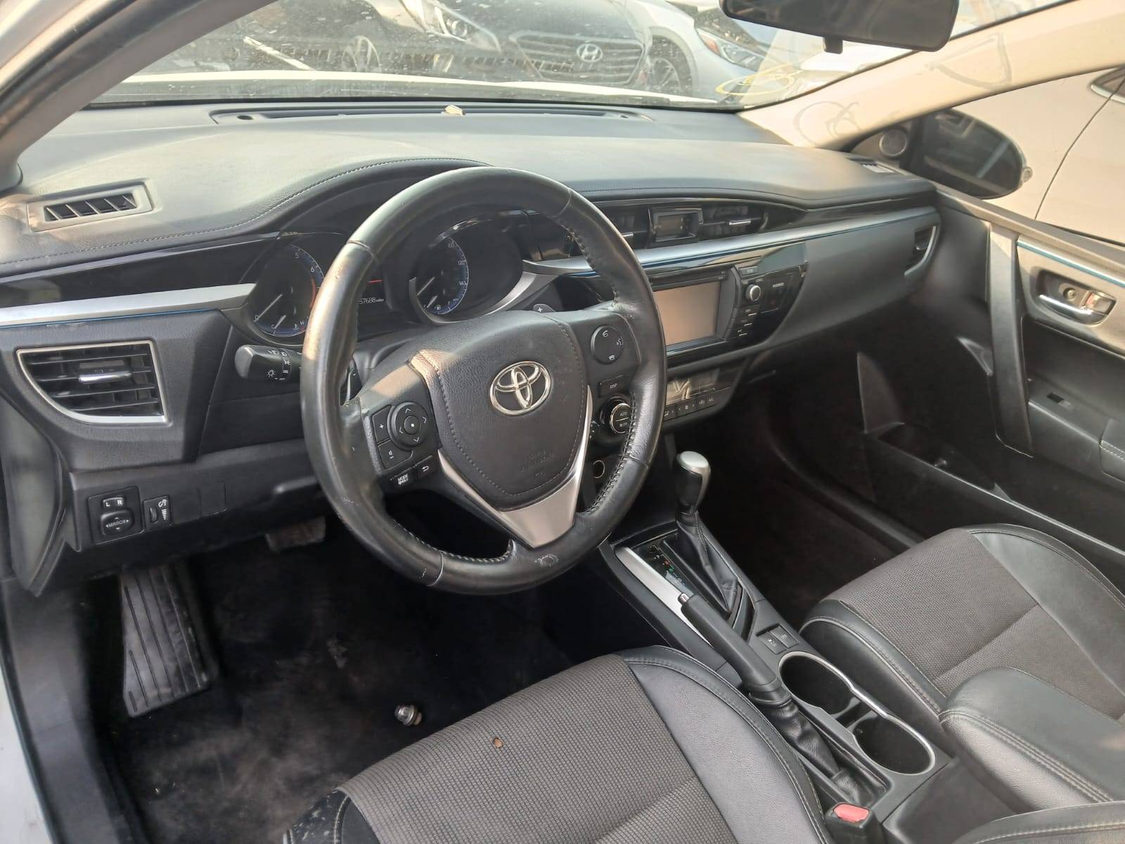 TOYOTA COROLLA 2015 - Marhaba Auction Used Cars - Image 7