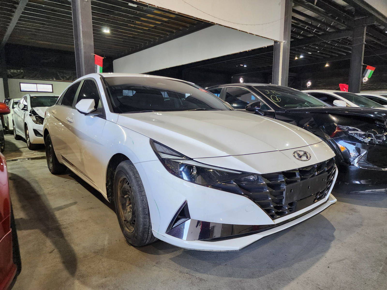 2021 HYUNDAI AVANTE — 60322 KM — Lot 253162 — Ind. 12 - Marhaba Auctions Used Cars - Image 4