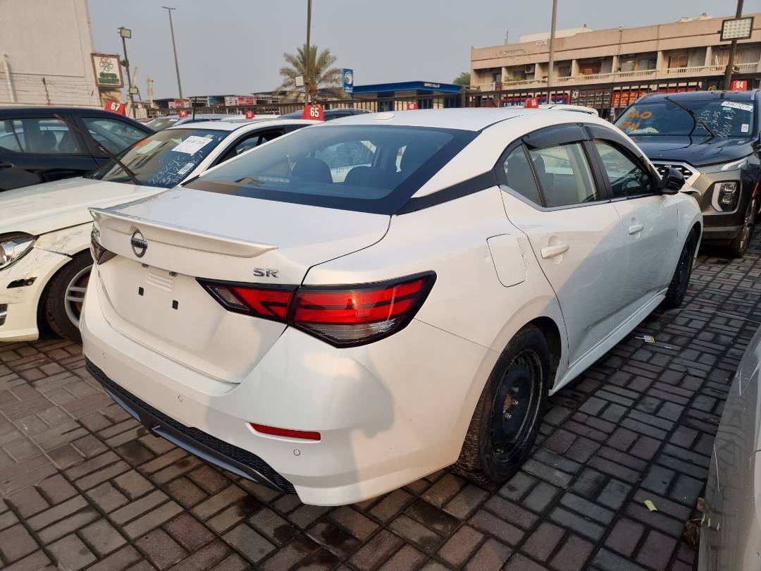 2021 NISSAN SENTRA — 120861 KM — Lot 41673945 — Ind. 12 - Marhaba Auctions Used Cars - Image 3