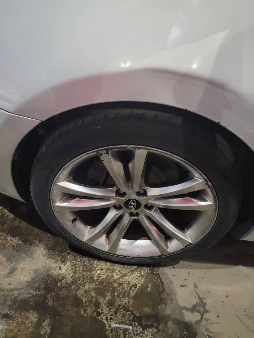 2009 HYUNDAI GENESIS — 119934 KM — Lot U002204 — Main - Marhaba Auctions Used Cars - Image 9