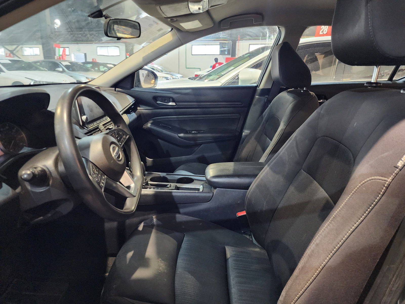 2020 NISSAN ALTIMA — 117246 Miles — Lot 124578 — Al Quoz - Marhaba Auctions Used Cars - Image 9