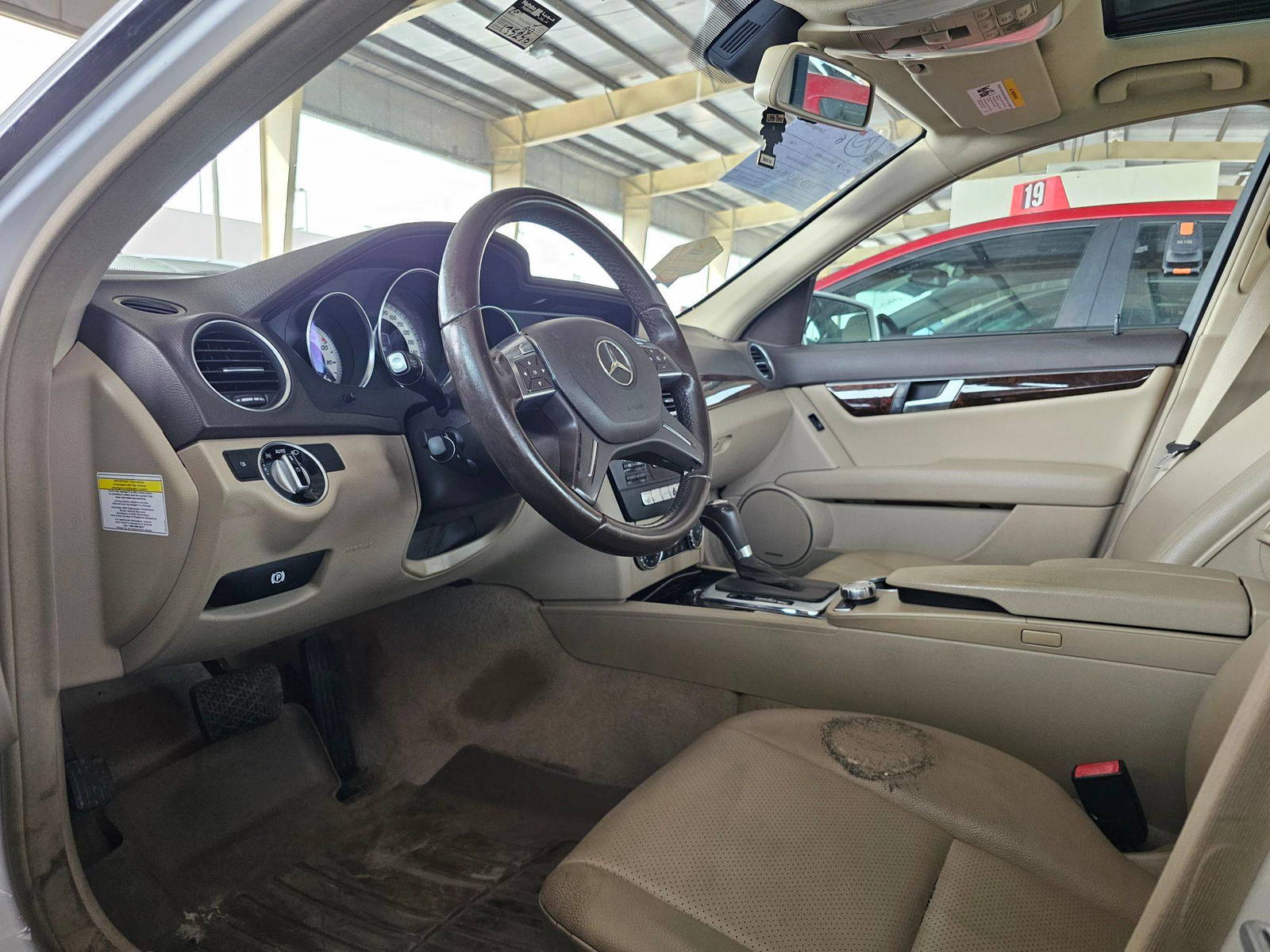 2014 MERCEDES BENZ C300 — 135250 Miles — Lot B3EA910146 — Souq - Marhaba Auctions Used Cars - Image 9