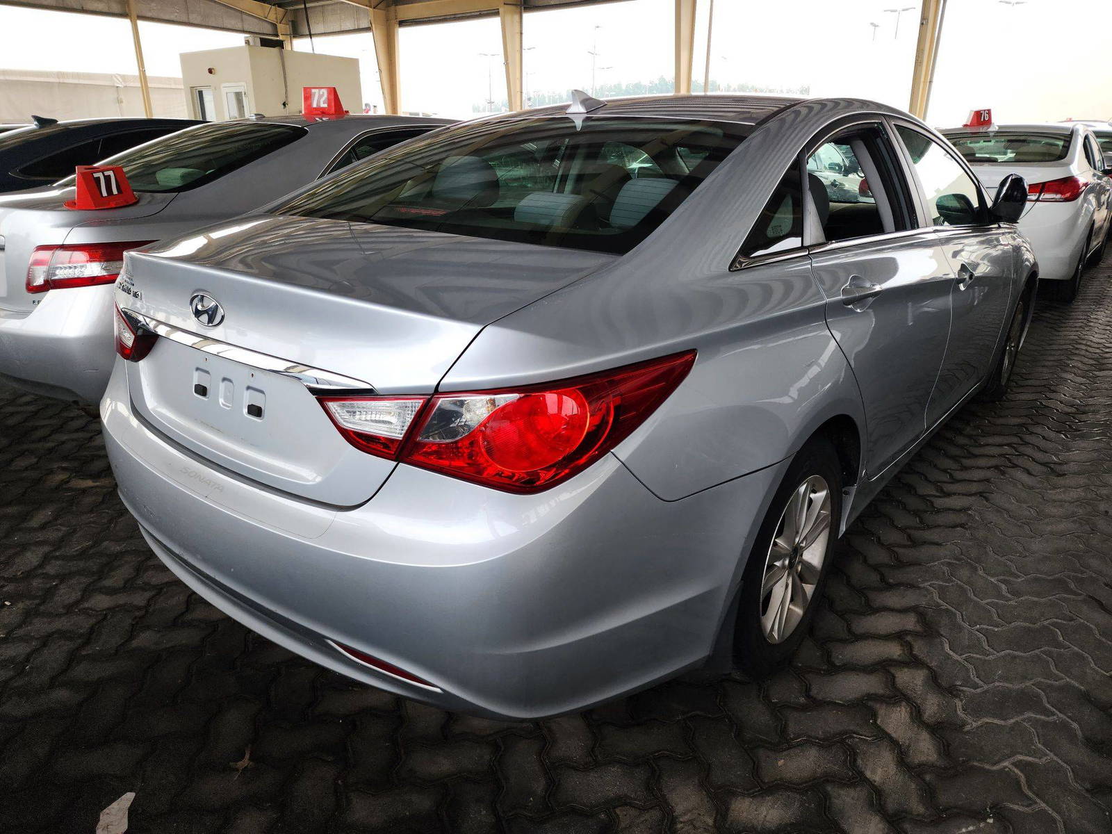 2013 HYUNDAI SONATA — 121485 Miles — Lot 76812063 - Marhaba Auctions Used Cars - Image 4