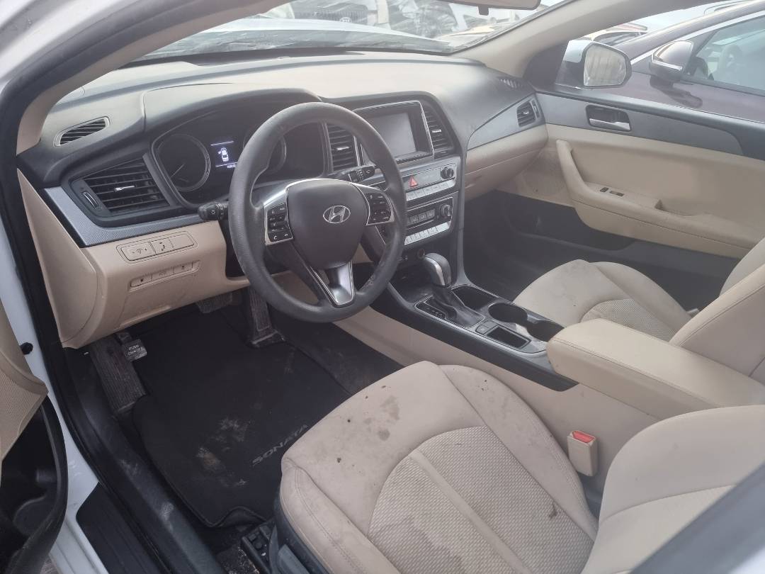 2018 HYUNDAI SONATA — 108532 Miles — Lot JH678342 — Ind. 12 - Marhaba Auctions Used Cars - Image 7