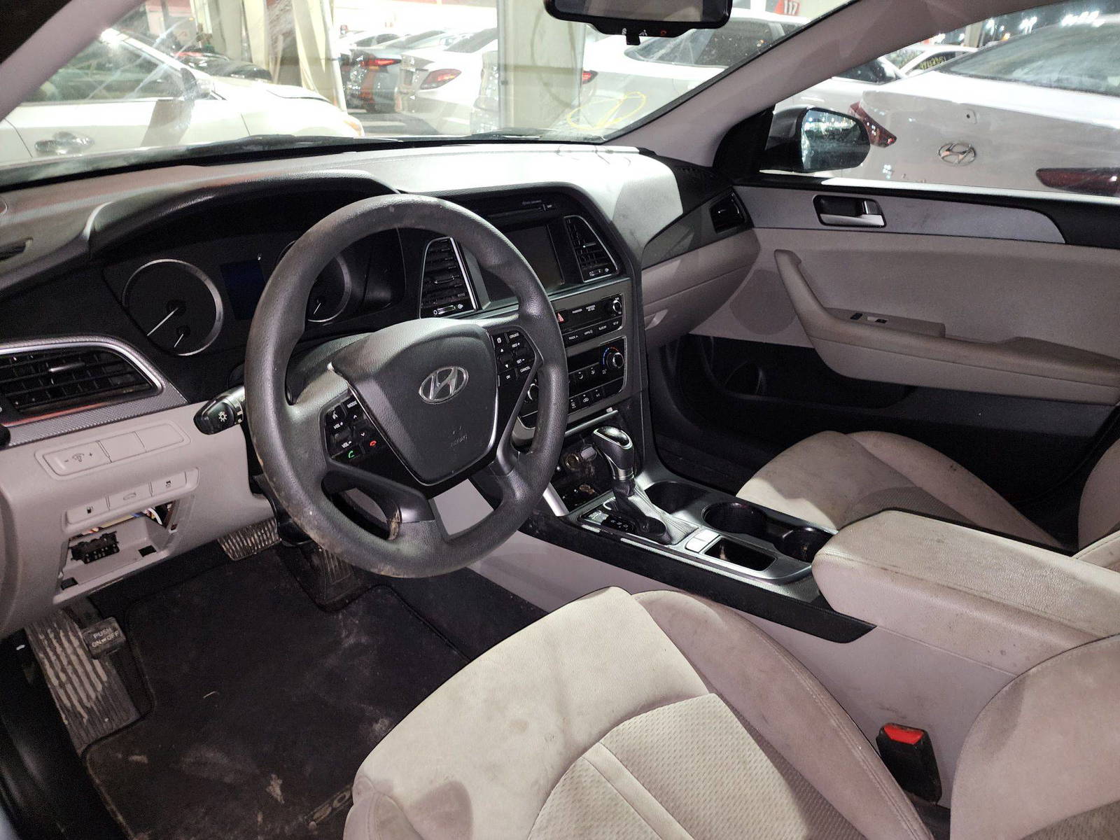 2017 HYUNDAI SONATA — 110839 Miles — Lot 77864343 - Marhaba Auctions Used Cars - Image 5