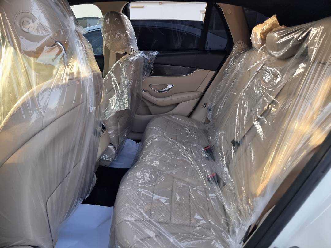 MERCEDES BENZ GLC-300 2018 - Marhaba Auction Used Cars - Image 6