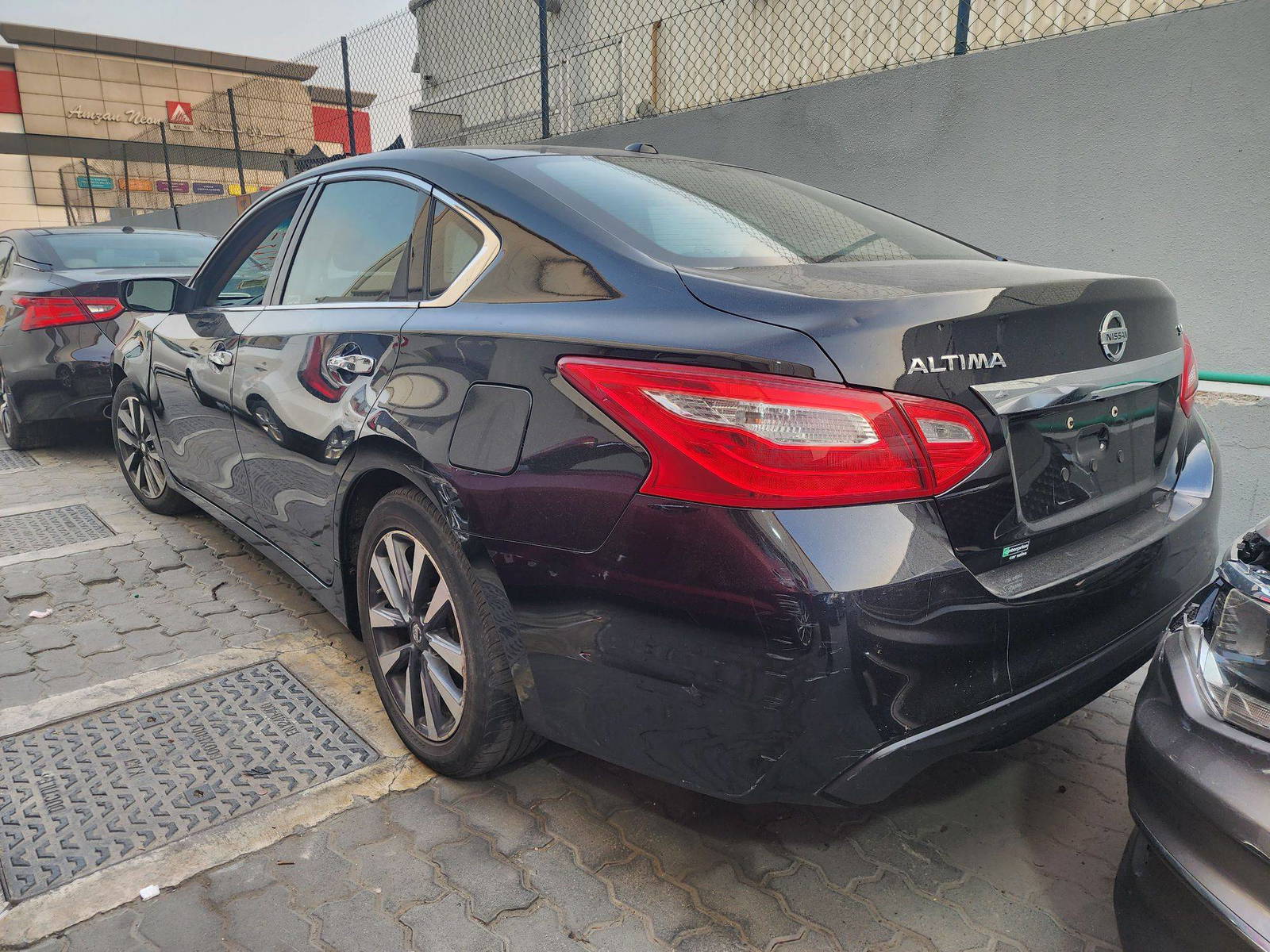 2017 NISSAN ALTIMA — 142385 Miles — Lot 291137 — Main - Marhaba Auctions Used Cars - Image 5