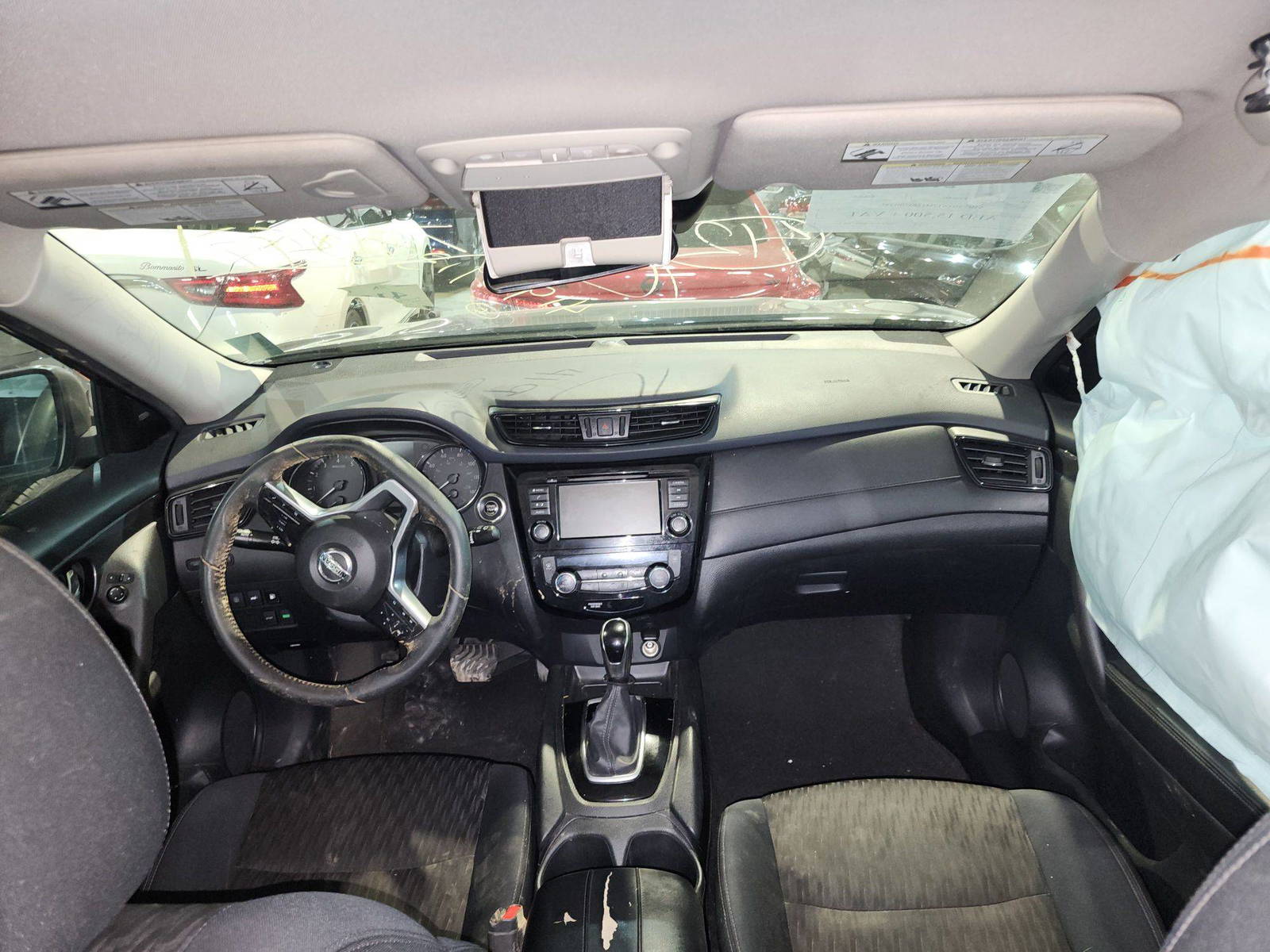 2019 NISSAN ROGUE — 96819 Miles — Lot 701247 — Al Quoz - Marhaba Auctions Used Cars - Image 5