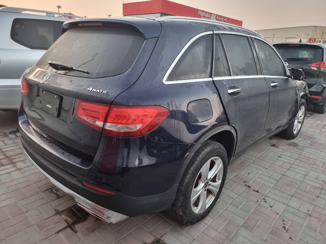 2018 MERCEDES BENZ GLC-300 — 103912 Miles — Lot 16747 — Main - Marhaba Auctions Used Cars - Image 5