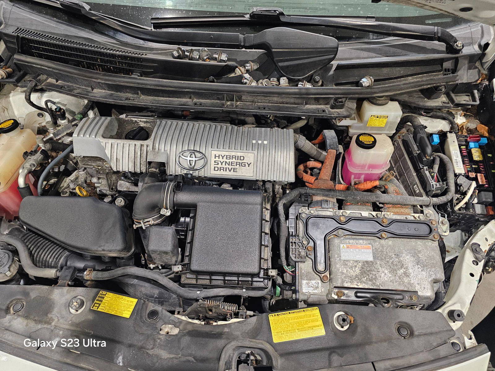 TOYOTA PRIUS 2011 - Marhaba Auction Used Cars - Image 11