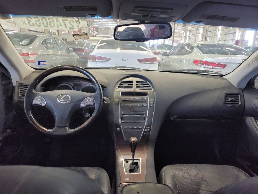 2011 LEXUS ES 350 — 187929 Miles — Lot 2444860 — Main - Marhaba Auctions Used Cars - Image 8