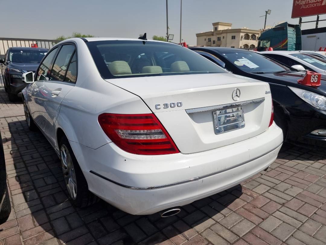 MERCEDES BENZ C300 2013 - Marhaba Auction Used Cars - Image 4